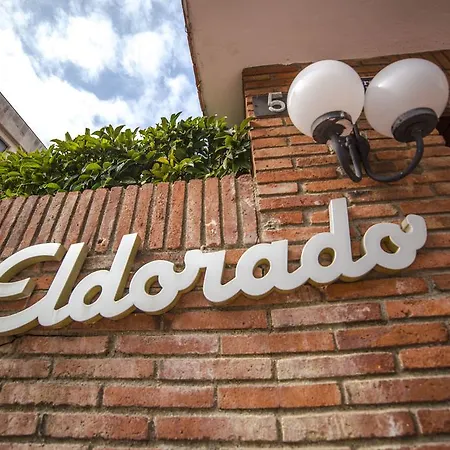 アパート Eldorado リョレート・デ・マル
